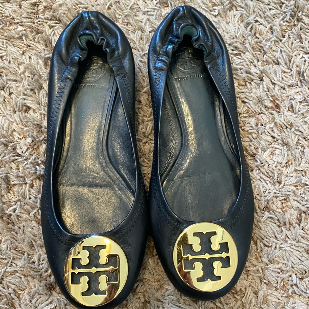 Black Tory flats